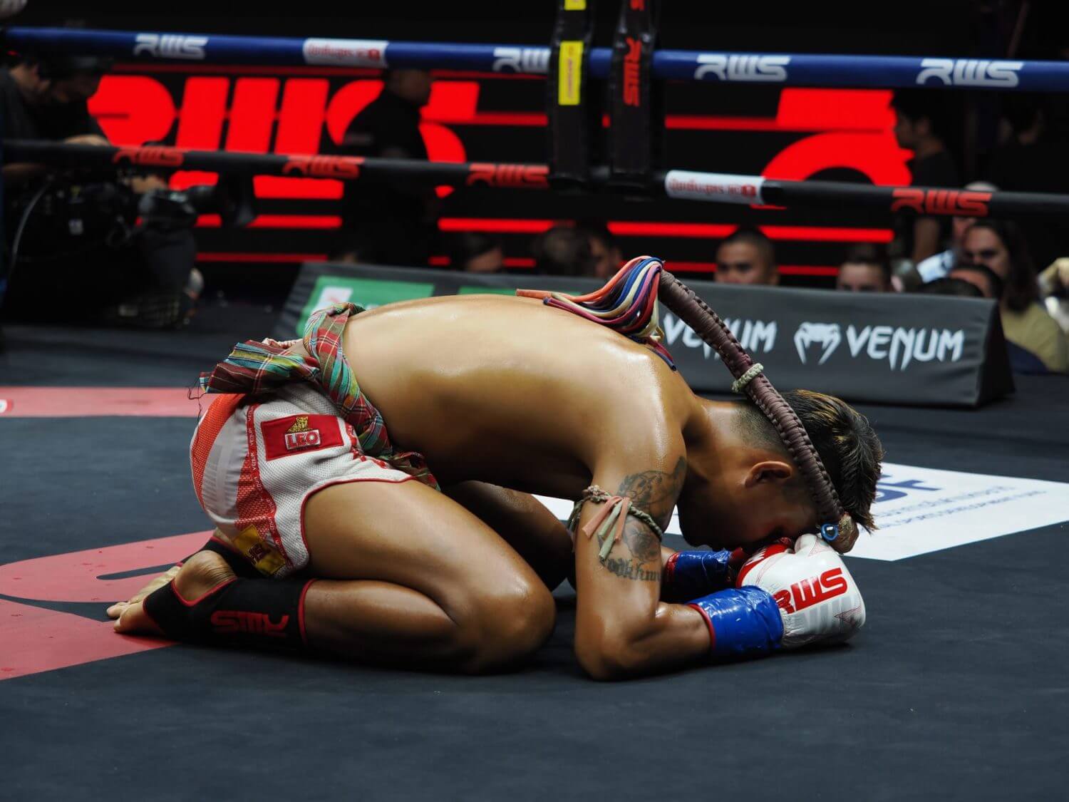 What is Muay Thai Mongkhon