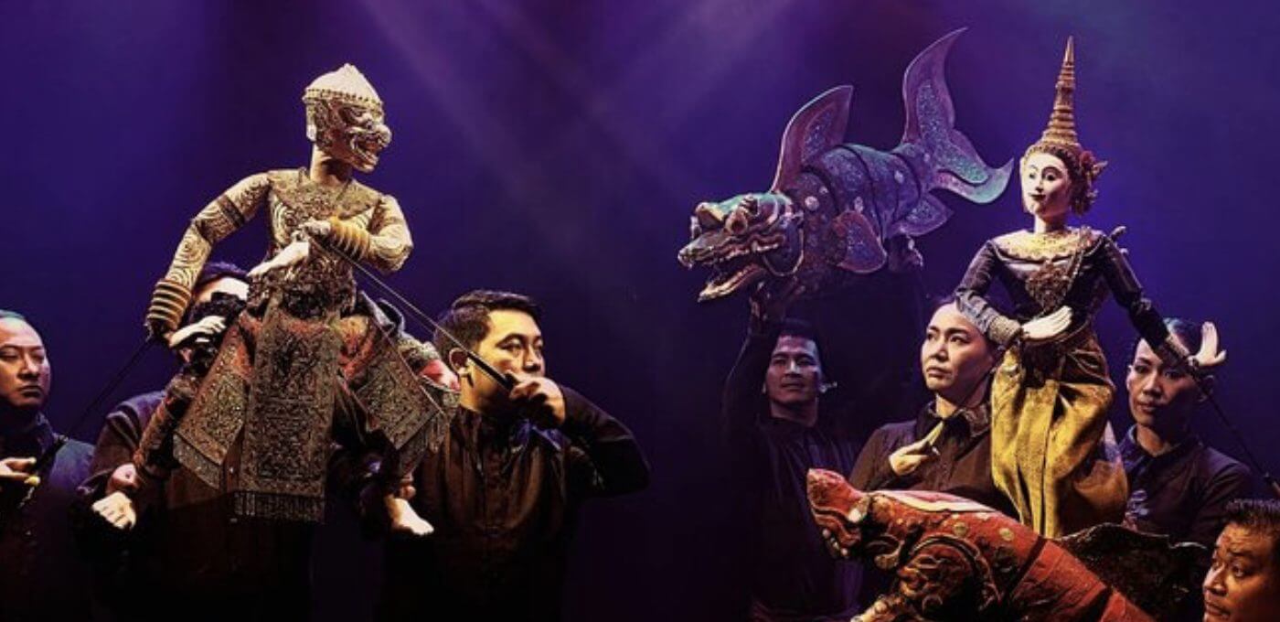 Watch puppet show in Bangkok
