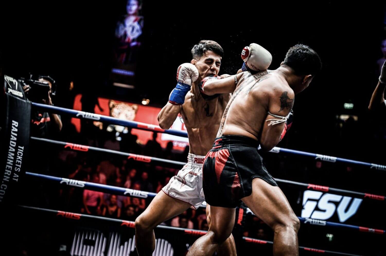 Watch Muay Thai in bangkok