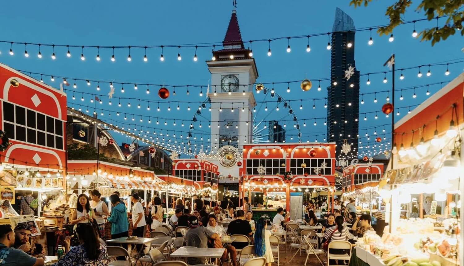 Visit Bangkok's night markets
