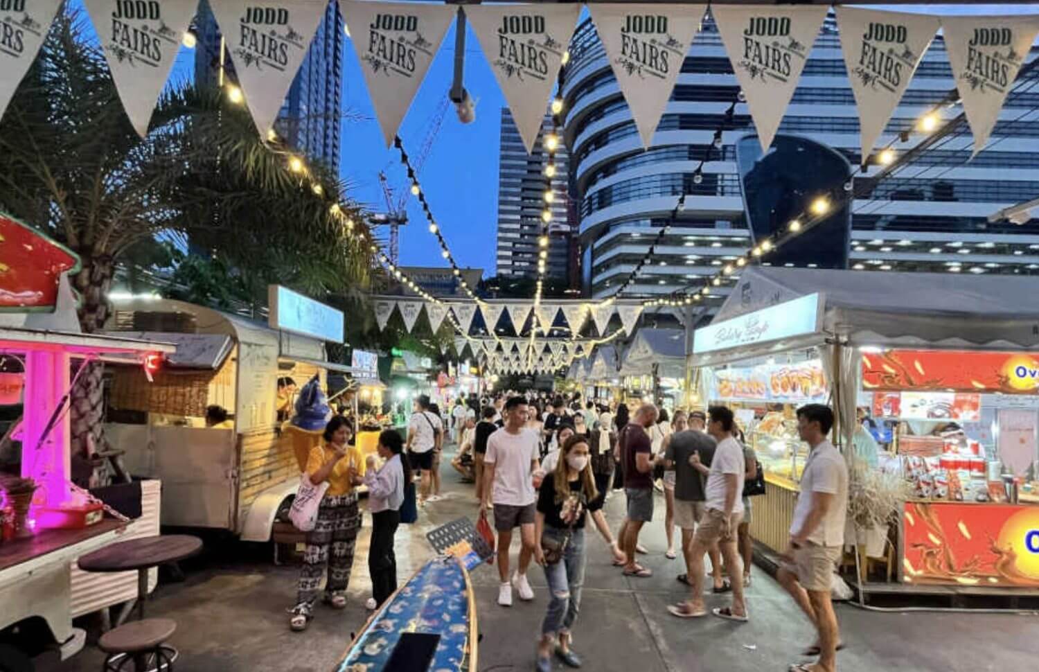 Bangkok night market