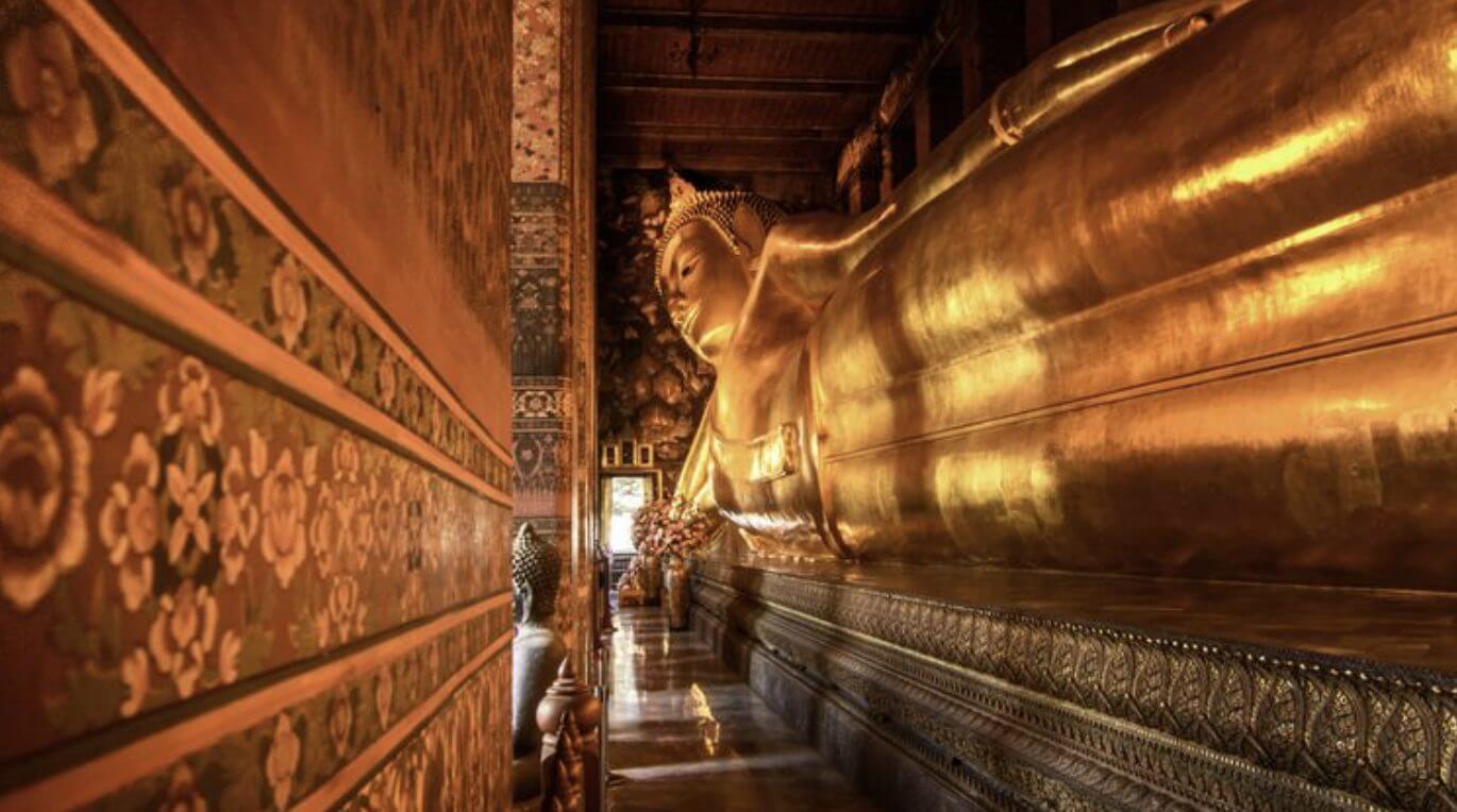 Wat Pho (Temple of the Reclining Buddha)